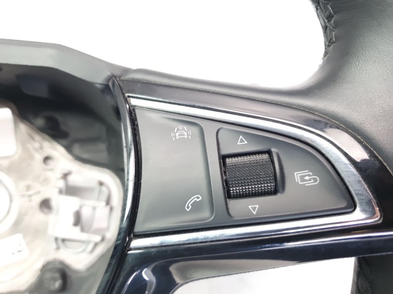 Recambio de volante para skoda kodiaq ambition referencia OEM IAM 3V0419091M  