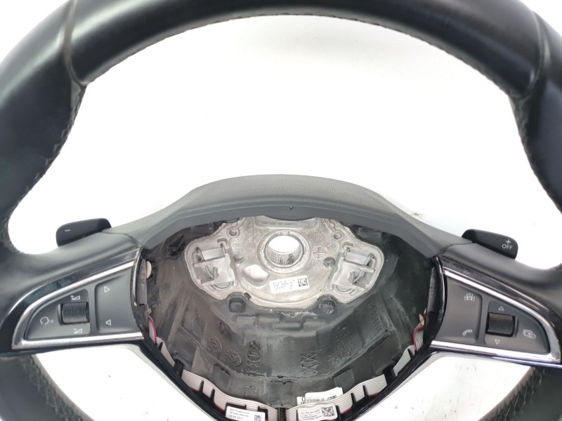 Recambio de volante para skoda kodiaq ambition referencia OEM IAM 3V0419091M  