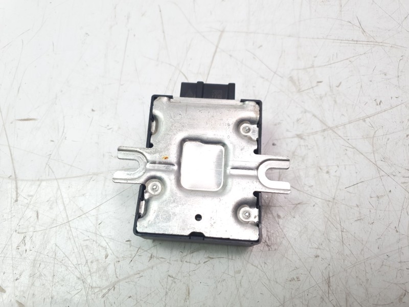 Recambio de modulo electronico para mini f56 1.5 12v referencia OEM IAM 9494391  
