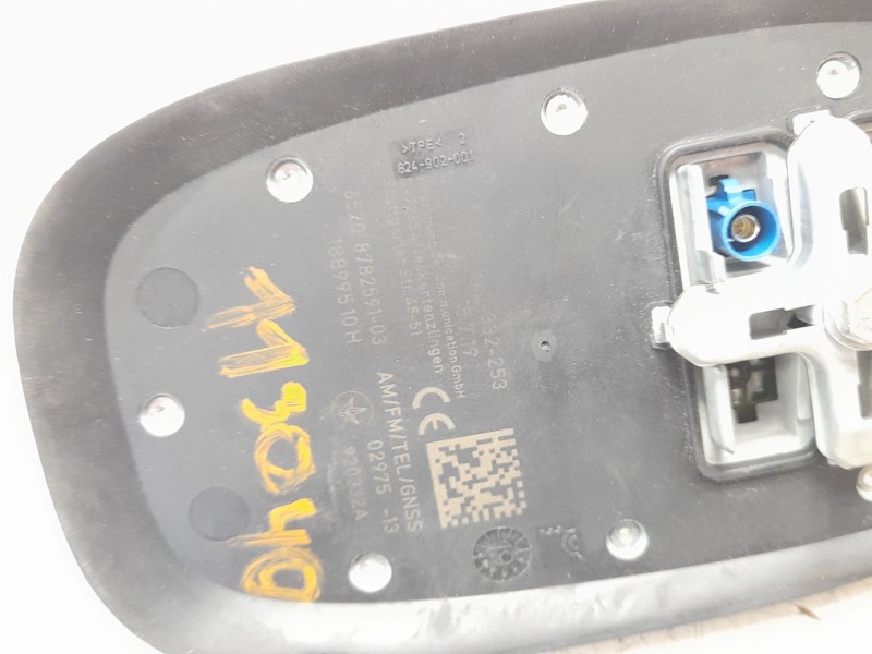 Recambio de antena para mini f56 1.5 12v referencia OEM IAM 65208782591  