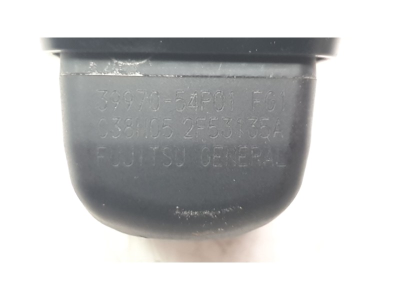 Recambio de camara vision trasera para suzuki vitara 1.5 strong hybrid gle 2wd referencia OEM IAM 3997054P01FG1  