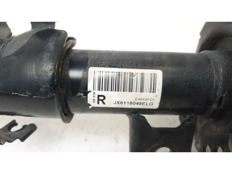 Recambio de amortiguador delantero derecho para ford focus st-line referencia OEM IAM JX6118045ELG  