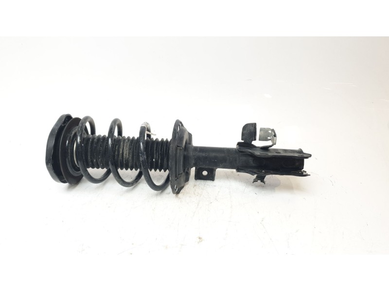 Recambio de amortiguador delantero derecho para ford focus st-line referencia OEM IAM JX6118045ELG  