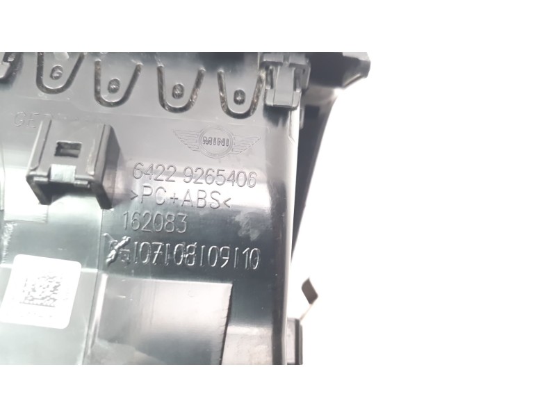 Recambio de aireador central derecho para mini f56 1.5 12v referencia OEM IAM 64229265406  