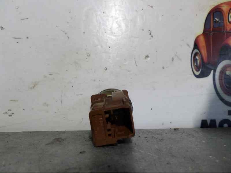 Recambio de interruptor para citroën berlingo 1.9 dx familiar referencia OEM IAM   