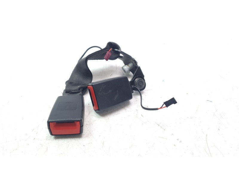 Recambio de enganche cinturon trasero derecho para mini f56 1.5 12v referencia OEM IAM 736422506  