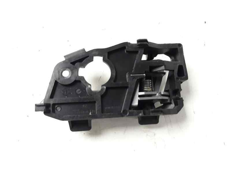 Recambio de maneta interior delantera izquierda para kia rio (yb) 1.2 cat referencia OEM IAM 826101W010  