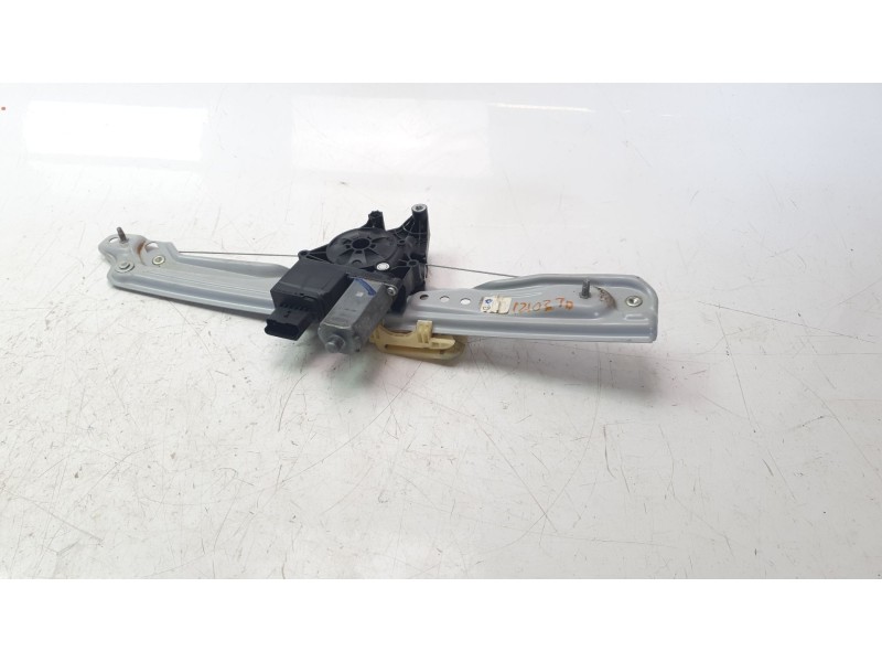 Recambio de elevalunas trasero derecho para opel crossland x / crossland (p17, p2qo) 1.2 (75) referencia OEM IAM 39227502  