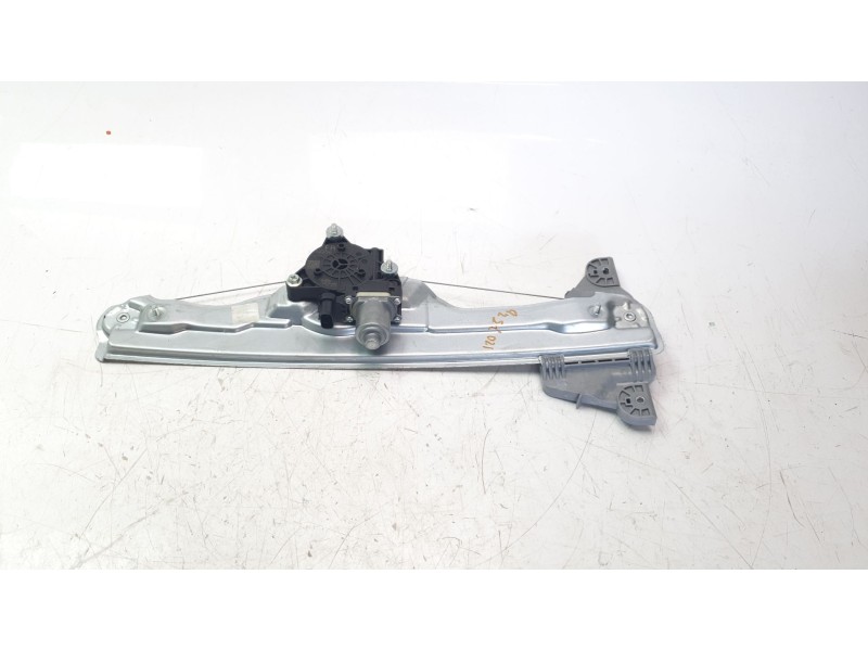 Recambio de elevalunas trasero derecho para kia sportage v (nq5) 1.6 t-gdi referencia OEM IAM 83404R2000  