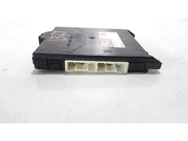 Recambio de modulo electronico para toyota yaris 1.5 16v cat referencia OEM IAM 892210D870  