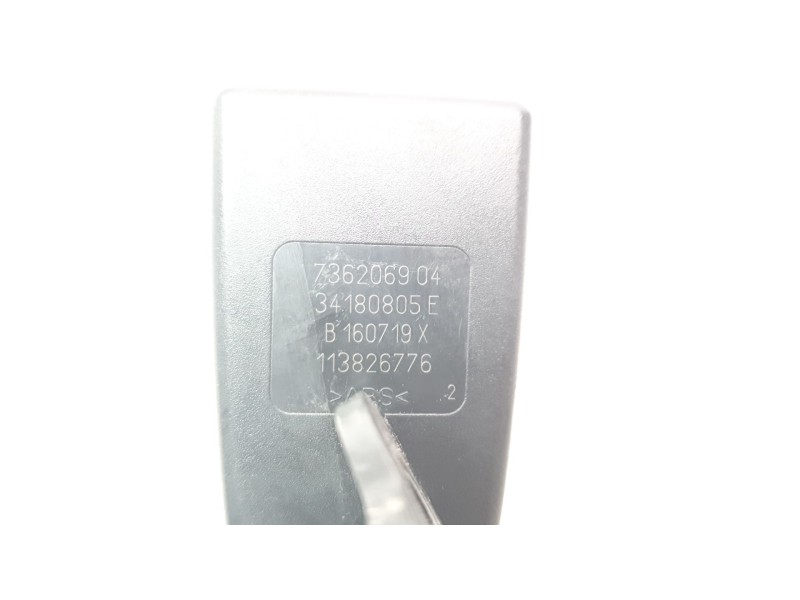 Recambio de enganche cinturon trasero izquierdo para mini f56 1.5 12v referencia OEM IAM 736206904  