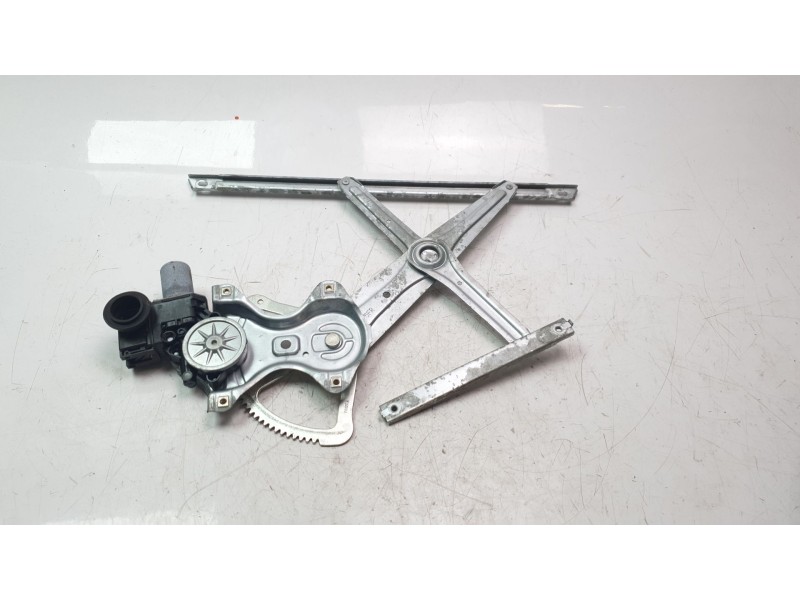 Recambio de elevalunas delantero derecho para toyota c-hr (_x1_) 1.8 hybrid (zyx10_, zyx11_) referencia OEM IAM 69810F4010  