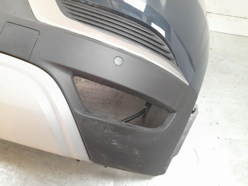 Recambio de paragolpes trasero para renault captur ii techno referencia OEM IAM 850B24059R  