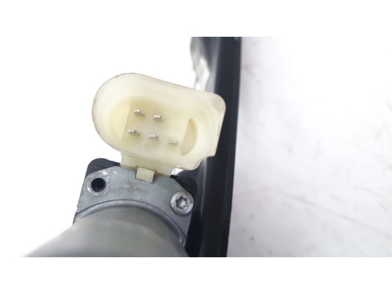 Recambio de elevalunas trasero izquierdo para bmw serie 3 lim. (f30) 318d referencia OEM IAM 7259817 106063321 