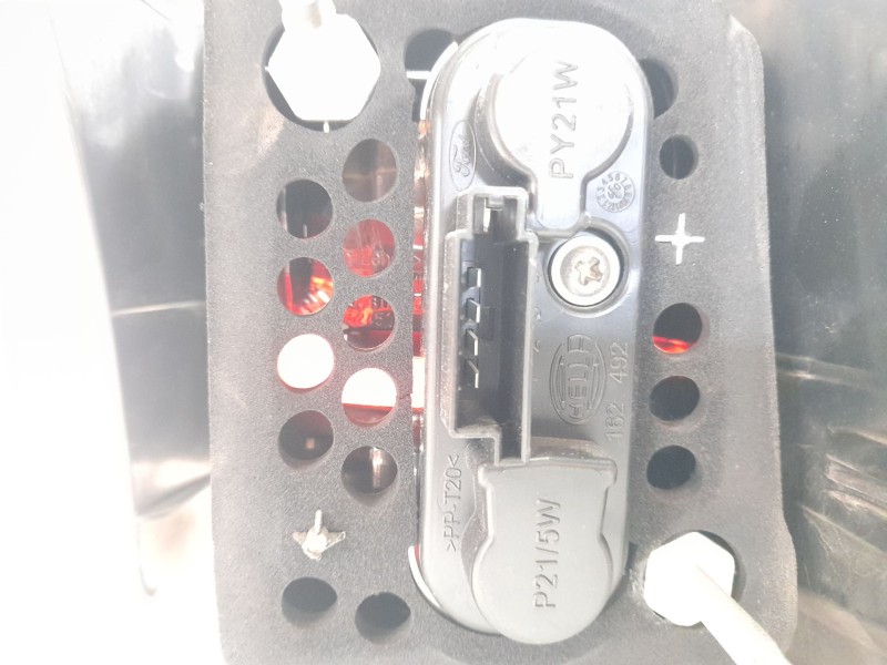 Recambio de piloto trasero izquierdo para ford s-max (wa6) 2.0 tdci referencia OEM IAM 1467473  103F10391771 / FD7304174 / 16314