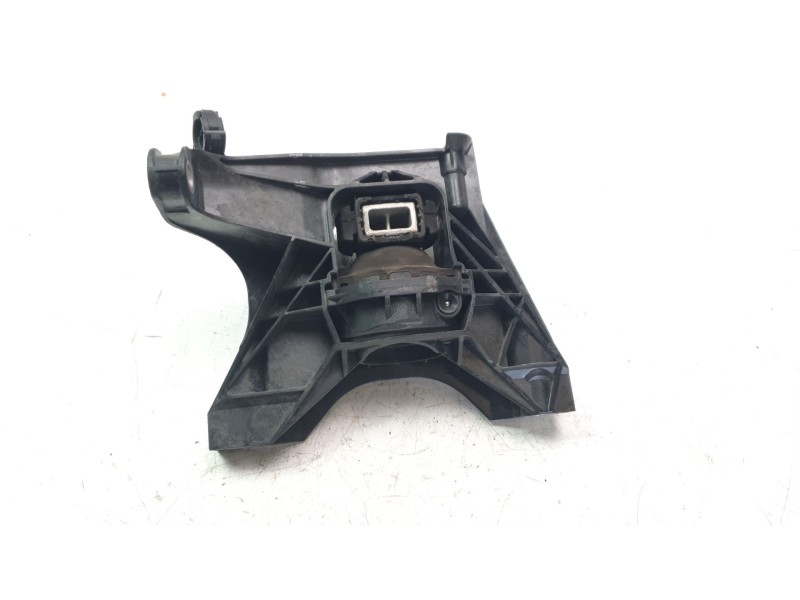 Recambio de soporte motor derecho para peugeot 3008 allure referencia OEM IAM 9820297580  