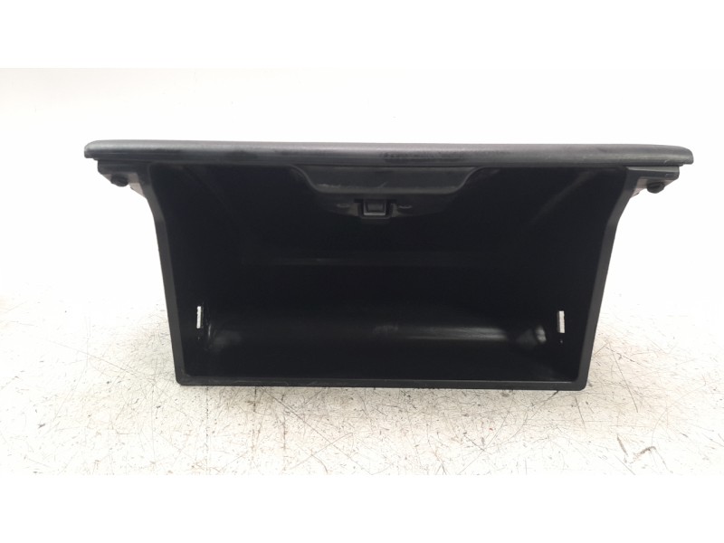 Recambio de guantera para mitsubishi montero (v60/v70) 3.2 di-d cat referencia OEM IAM MR402403  