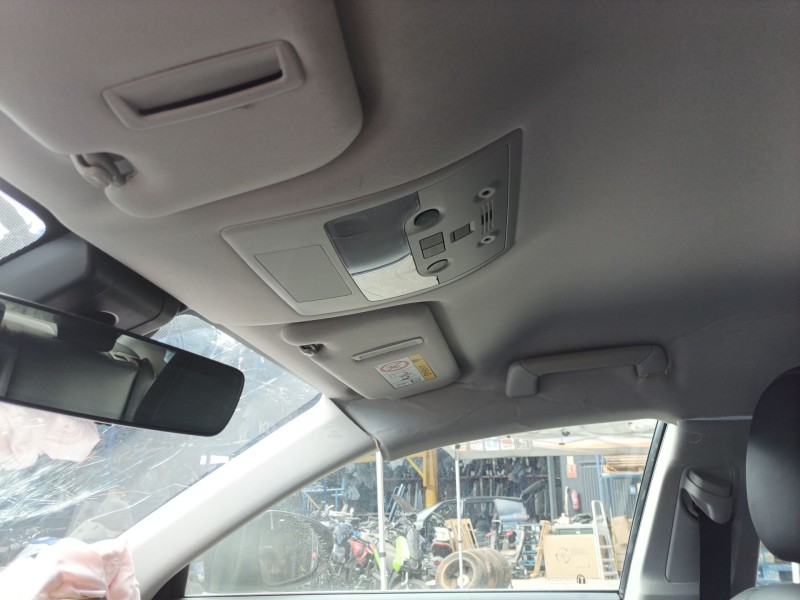 Recambio de luz interior para lexus is iii (_e3_) 300h (ave30_) referencia OEM IAM   