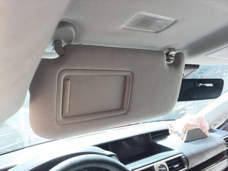 Recambio de parasol izquierdo para lexus is iii (_e3_) 300h (ave30_) referencia OEM IAM   