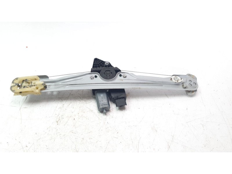 Recambio de elevalunas delantero derecho para opel crossland x / crossland (p17, p2qo) 1.2 (75) referencia OEM IAM 39227500  