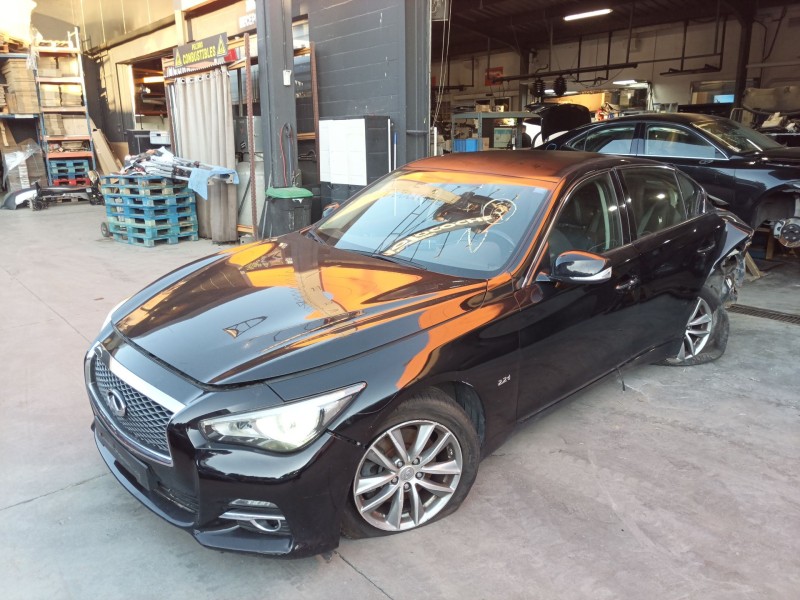 infiniti q50 del año 2016