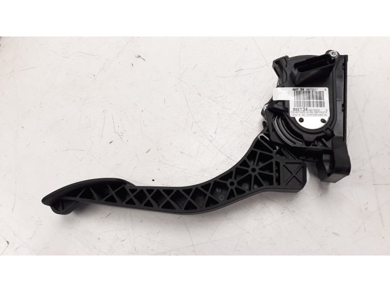 Recambio de potenciometro pedal para peugeot 308 style referencia OEM IAM 9674829180 86ET34 