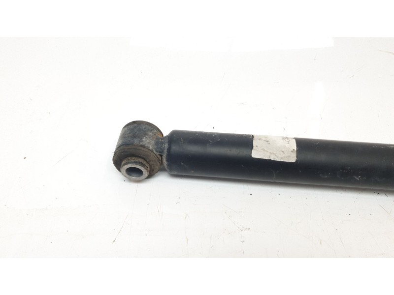 Recambio de amortiguador trasero derecho para ford focus st-line referencia OEM IAM JX6118080EKF  