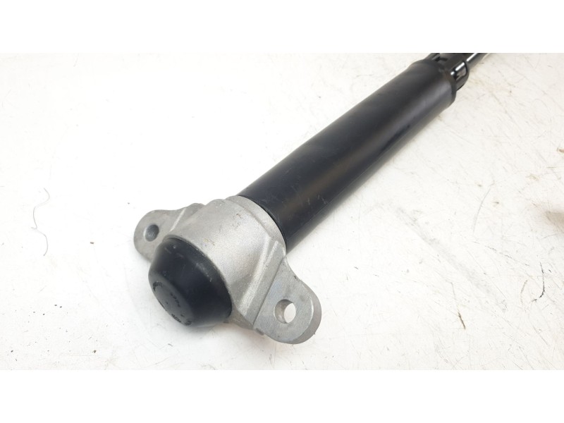 Recambio de amortiguador trasero izquierdo para ford focus st-line referencia OEM IAM JX6118080EKF  