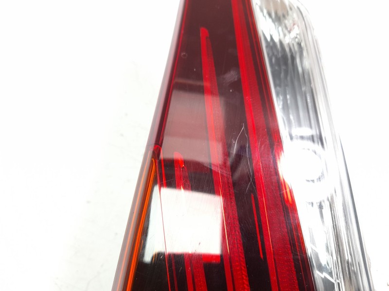 Recambio de piloto trasero izquierdo interior para lexus is iii (_e3_) 300h (ave30_) referencia OEM IAM 8159053172  