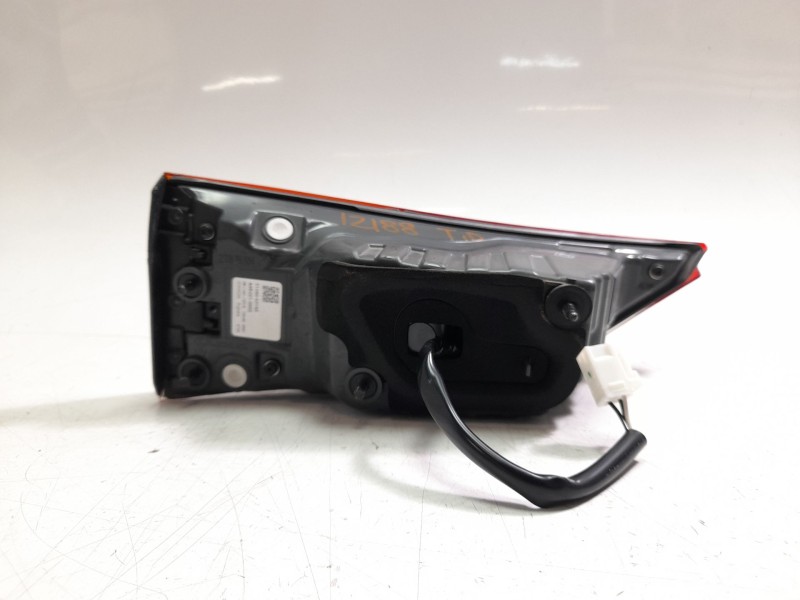 Recambio de piloto trasero derecho interior para lexus is iii (_e3_) 300h (ave30_) referencia OEM IAM 8158053162  