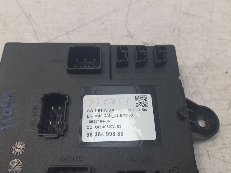 Recambio de modulo electronico para jeep avenger altitude referencia OEM IAM 9838499880  