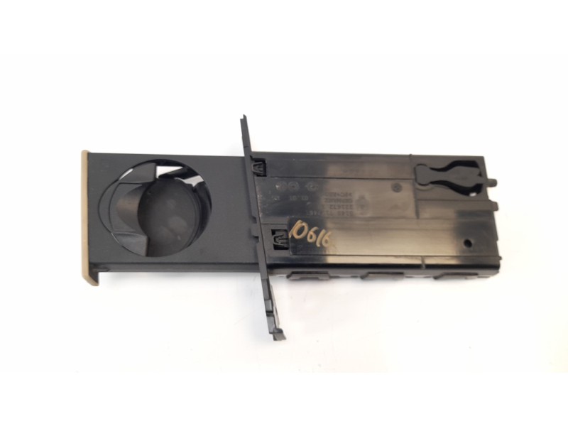 Recambio de moldura para bmw serie 3 berlina (e90) 2.0 16v diesel referencia OEM IAM 51457127461 22167210 