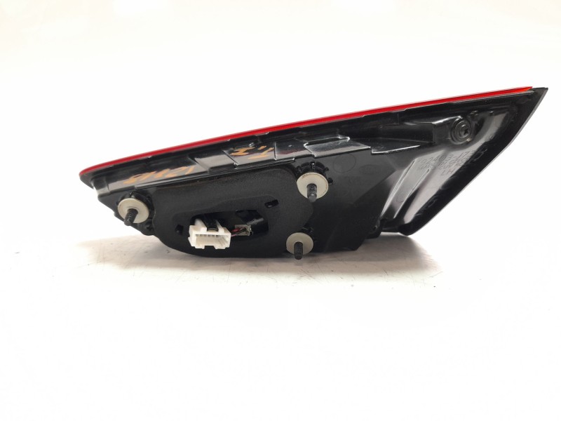 Recambio de piloto trasero izquierdo interior para kia xceed business referencia OEM IAM 92403J7350  