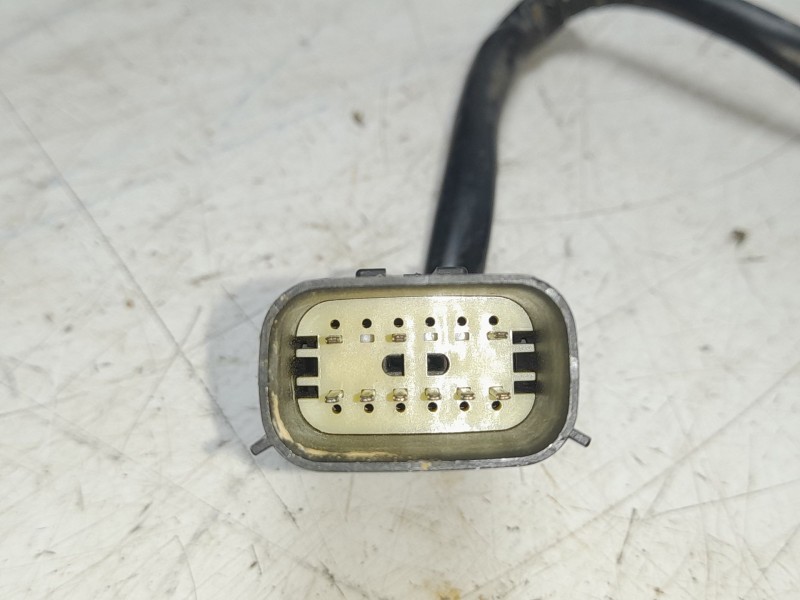 Recambio de retrovisor derecho para ford mustang gt referencia OEM IAM GR3B17682  