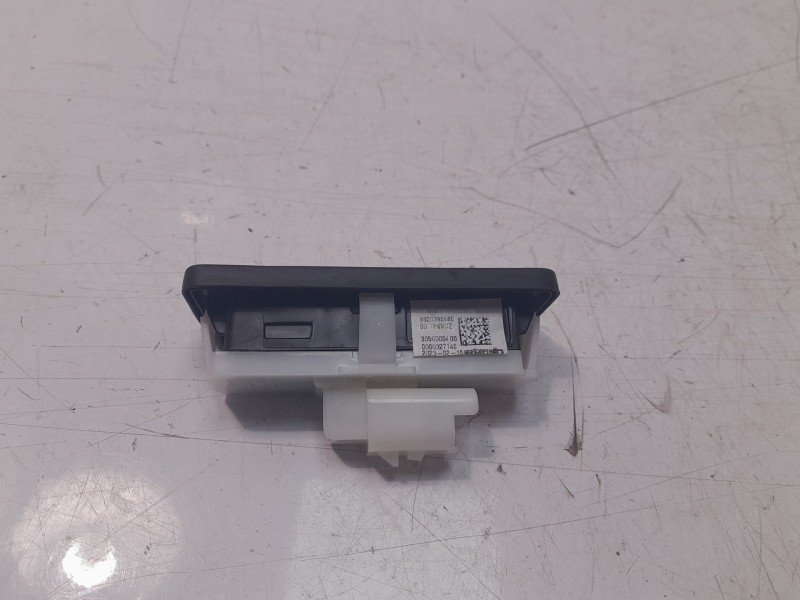 Recambio de maneta exterior maletero / porton para jeep avenger altitude referencia OEM IAM 9820395580  