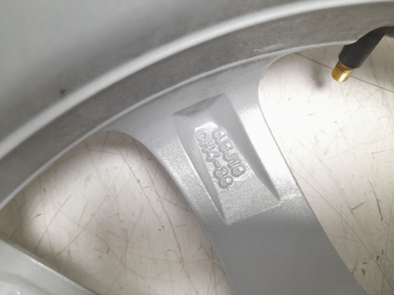 Recambio de llanta para opel corsa f (p2jo) 1.2 (68) referencia OEM IAM 9832277280  