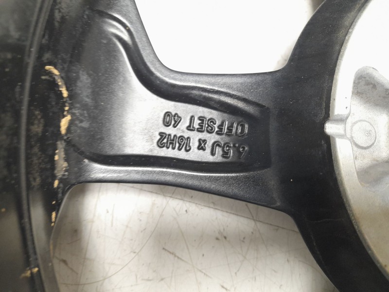 Recambio de llanta para kia xceed business referencia OEM IAM 52910J7700  