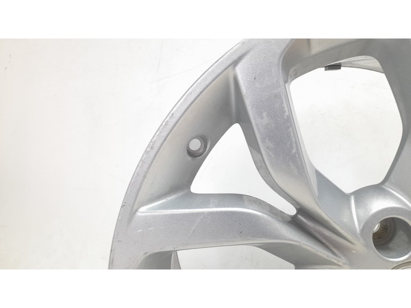 Recambio de llanta para land rover discovery sport (l550) 2.2 d 4x4 referencia OEM IAM FK721007EB  