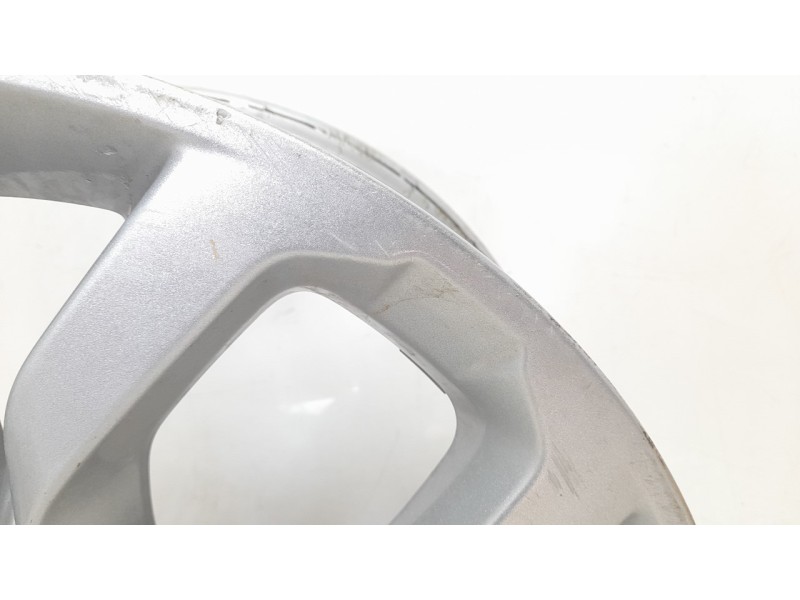 Recambio de llanta para land rover discovery sport (l550) 2.2 d 4x4 referencia OEM IAM FK721007EB  