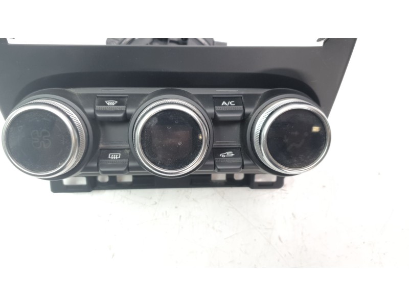 Recambio de mando climatizador para renault clio v business edition referencia OEM IAM 275100936R  