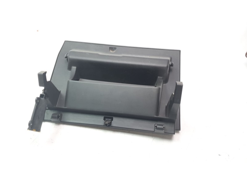 Recambio de guantera para renault clio v business edition referencia OEM IAM 682529126R  