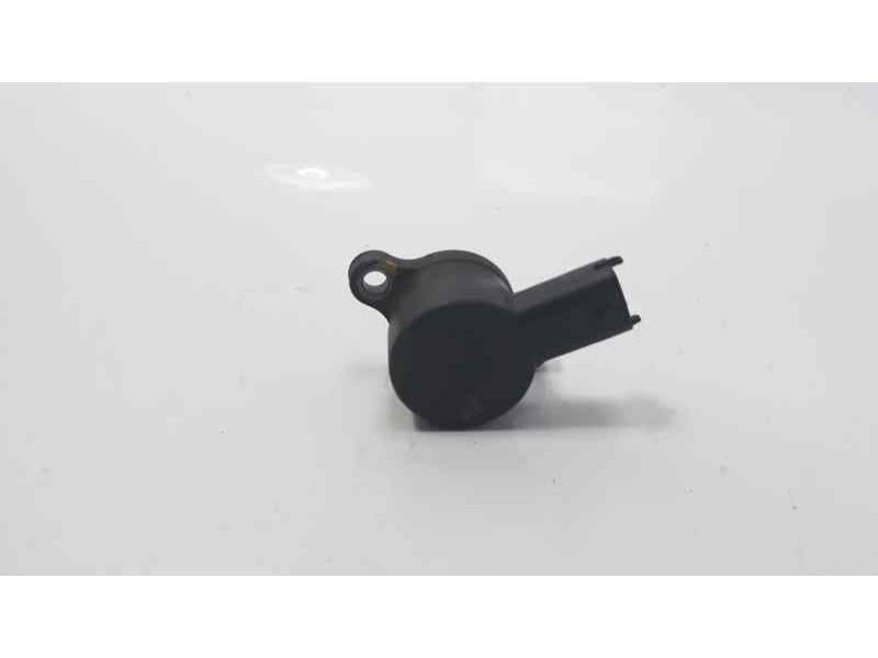 Recambio de sensor presion para opel corsa c 1.3 16v cdti cat (z 13 dt / ln9) referencia OEM IAM 0281002584  