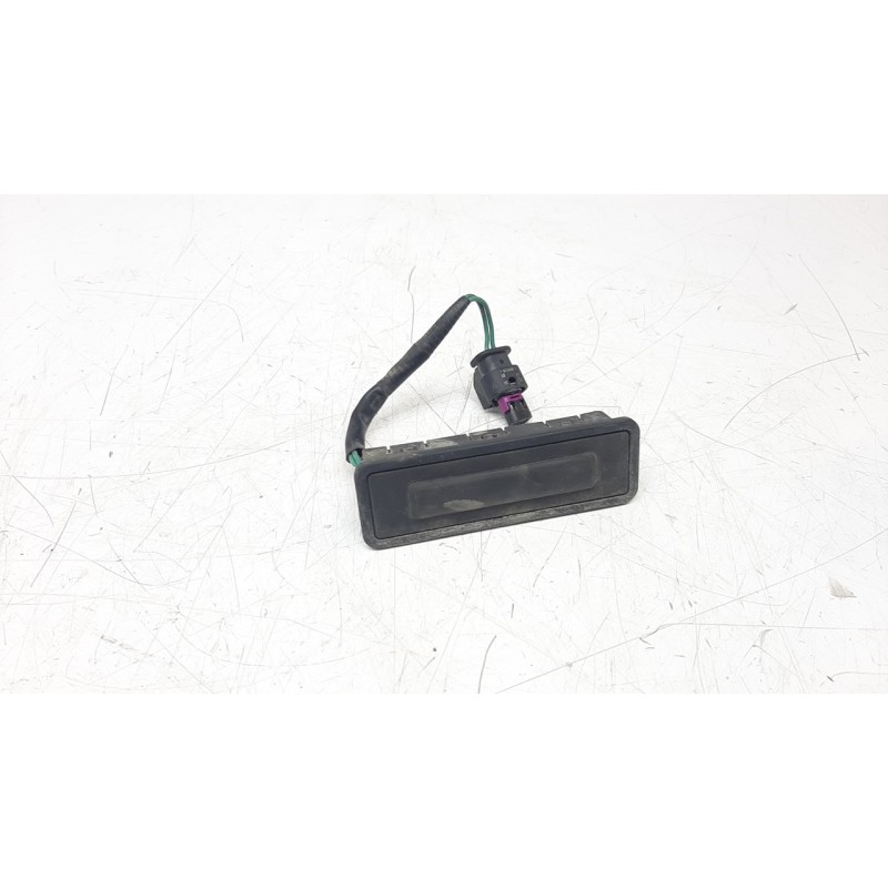 Recambio de maneta exterior porton para opel insignia country tourer 2.0 16v cdti referencia OEM IAM 22902867 13440528 