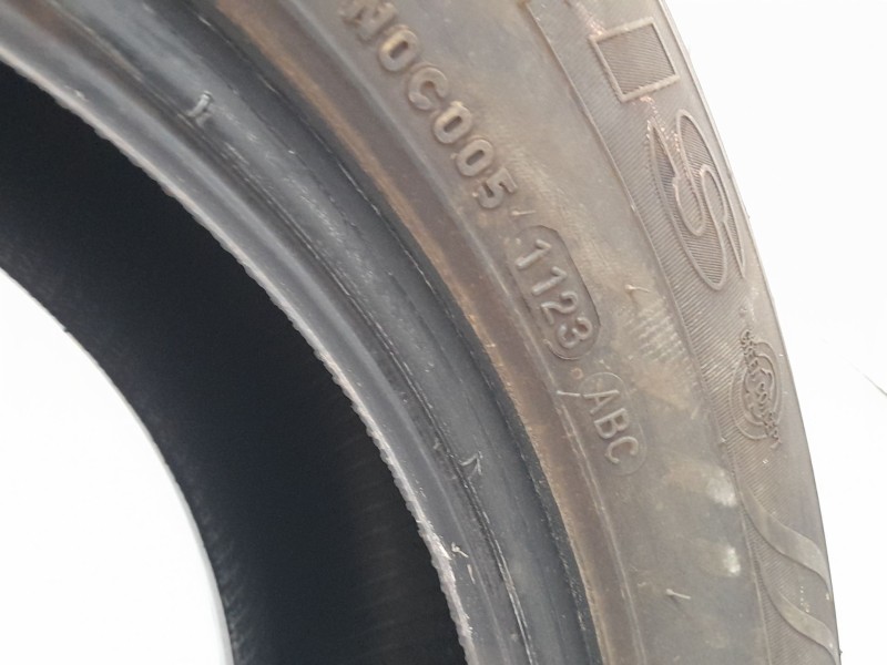 Recambio de neumatico para mg mg hs (as23) 1.5 t (sas23) referencia OEM IAM 2156017  