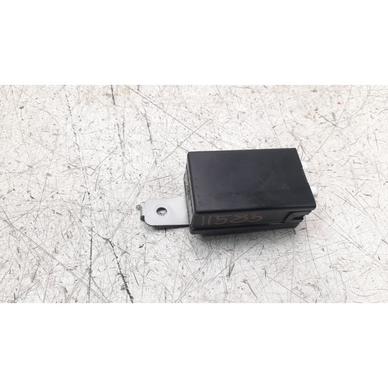 Recambio de modulo electronico para mitsubishi montero (v60/v70) 3.2 di-d cat referencia OEM IAM MR583832  