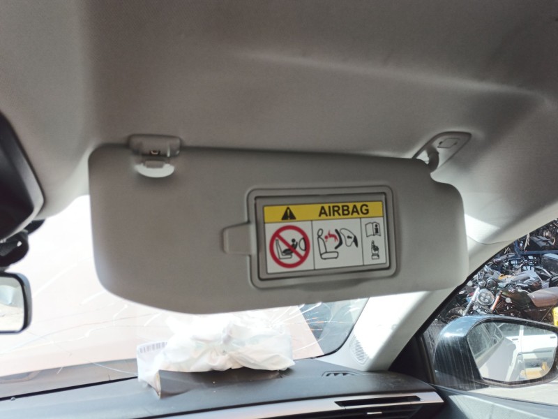 Recambio de parasol derecho para peugeot 308 iii (fb_, fh_, fp_, f3_, fm_) bluehdi 130 (fbyhzl, fbyhzt) referencia OEM IAM   