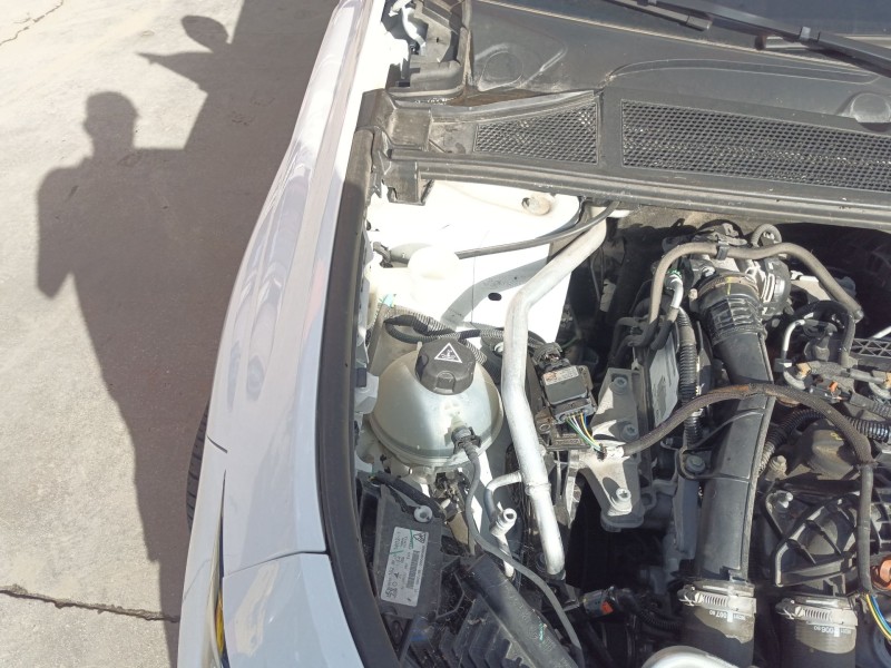 Recambio de deposito limpia para peugeot 308 iii (fb_, fh_, fp_, f3_, fm_) bluehdi 130 (fbyhzl, fbyhzt) referencia OEM IAM   