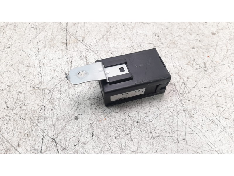 Recambio de modulo electronico para mitsubishi montero (v60/v70) 3.2 di-d cat referencia OEM IAM MR583832  