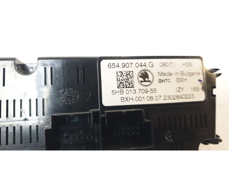 Recambio de mando climatizador para skoda kamiq (nw4) 1.5 tsi referencia OEM IAM 654907044G  