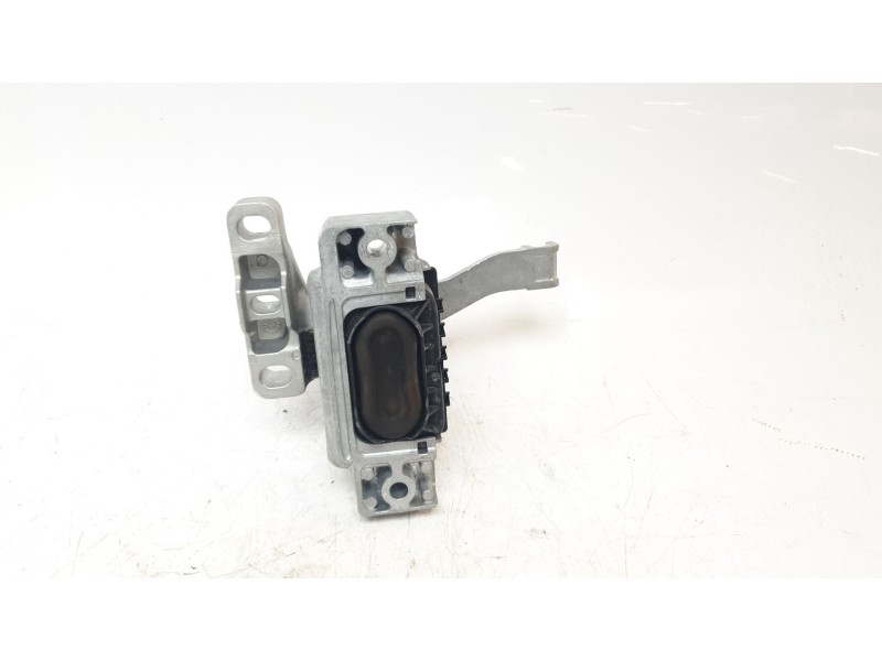 Recambio de soporte motor derecho para skoda kamiq (nw4) 1.5 tsi referencia OEM IAM 2Q0199262N  